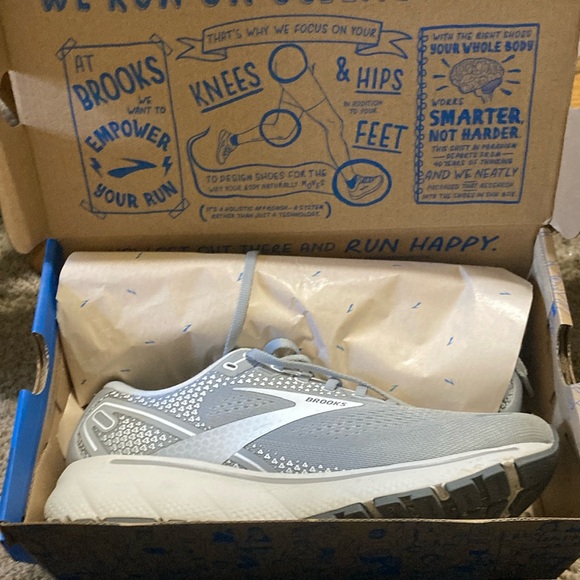 Brooks Ghost 14 Women’s Walking shoes Size US 11b - Picture 1 of 4